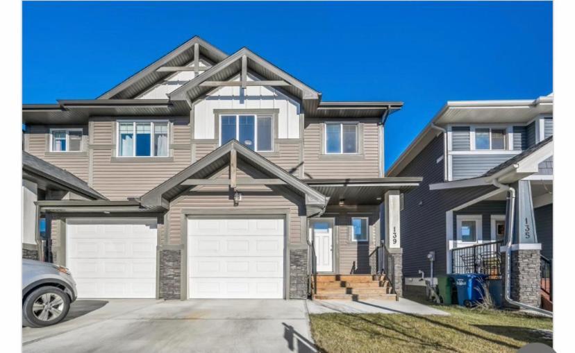 Beautiful&Spacious 1 room in a very quiet area Airdrie Extérieur photo
